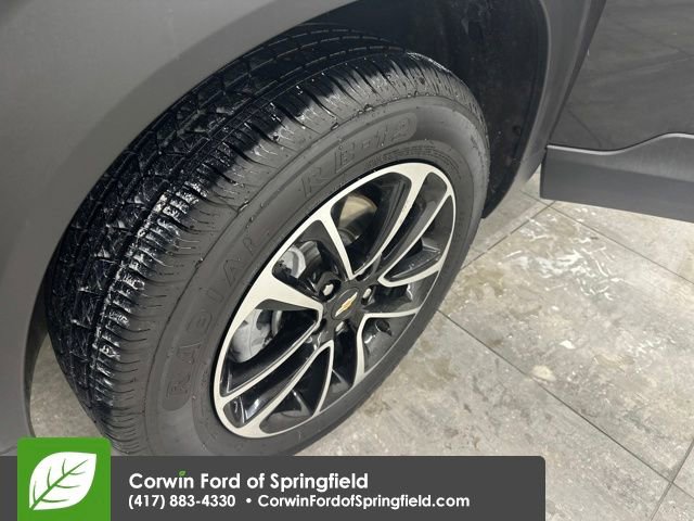 Used 2025 Chevrolet TrailBlazer LT w/ Driver Confidence Package image 37