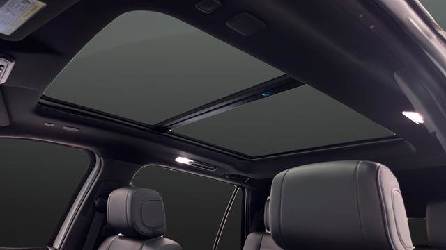 Used 2024 Toyota Sequoia Platinum AWD/4WD image 12