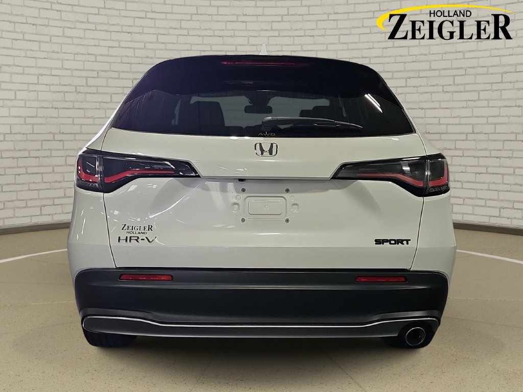 Used 2024 Honda HR-V Sport image 6