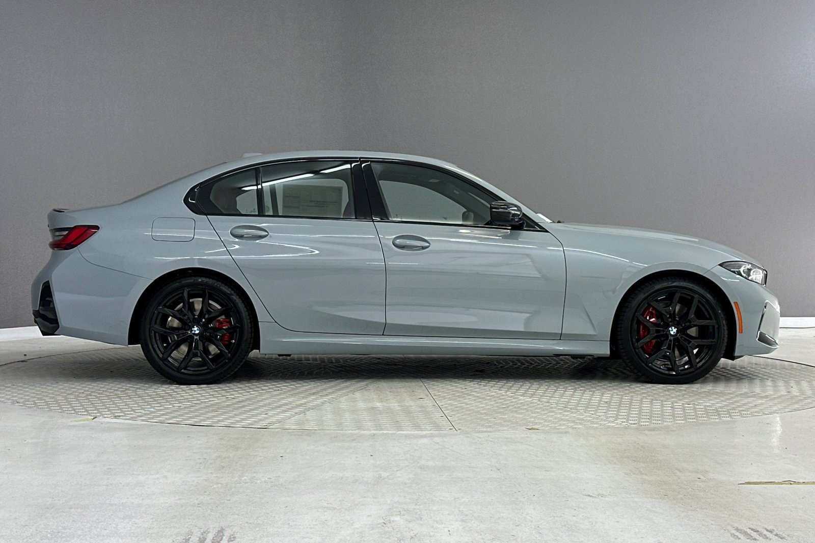 New 2026 BMW 330i Sedan w/ M Sport Package RWD image 7