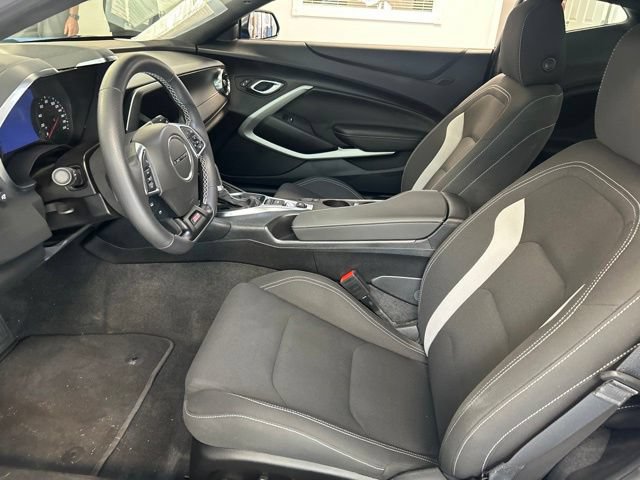 Used 2022 Chevrolet Camaro SS RWD image 10