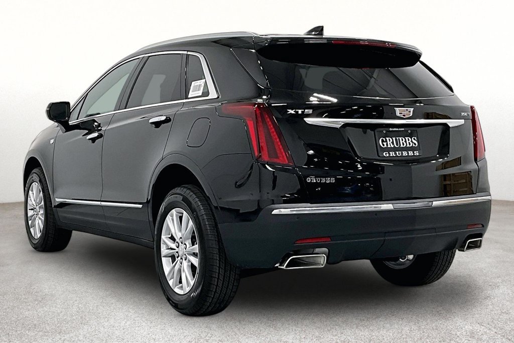 New 2026 Cadillac XT5 Luxury w/ LPO, Floor Liner Package FWD image 4