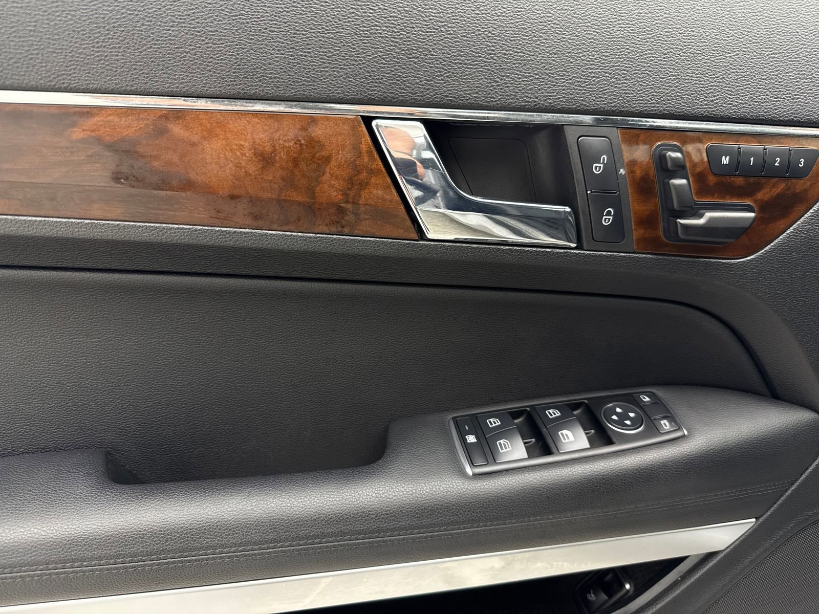 Used 2013 Mercedes-Benz E 350 Coupe w/ Premium 1 Pkg image 33
