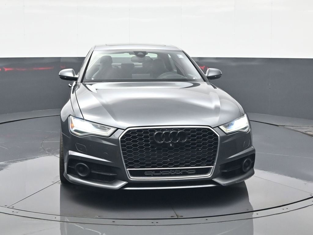 Used 2017 Audi S6 Prestige w/ Prestige Package image 2