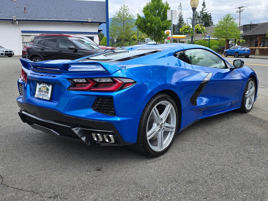 Used 2024 Chevrolet Corvette Stingray Premium Cpe w/ Z51 Performance Package RWD image 5