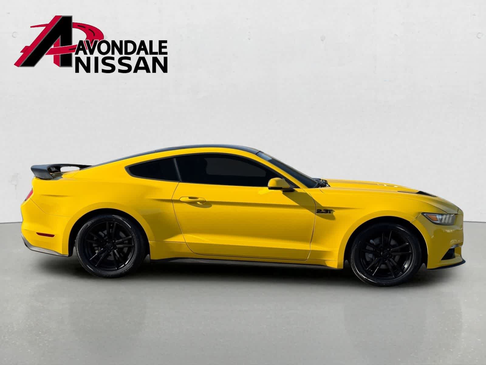 Used 2016 Ford Mustang Premium RWD image 7