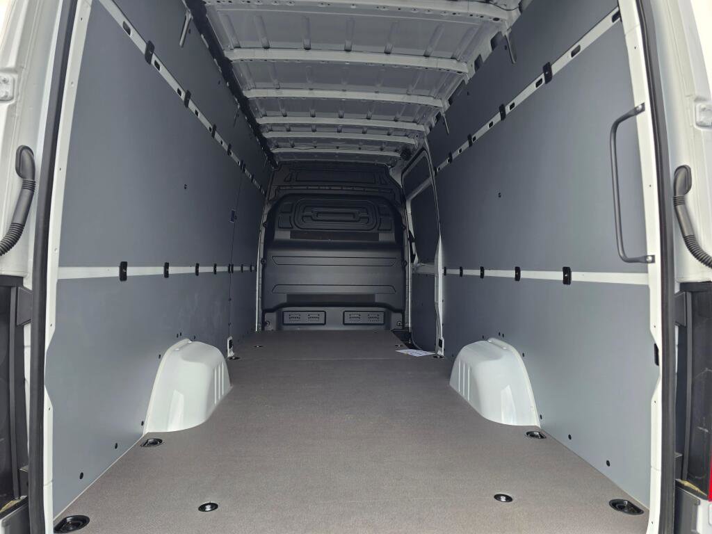 New 2026 Mercedes-Benz Sprinter 2500 image 12