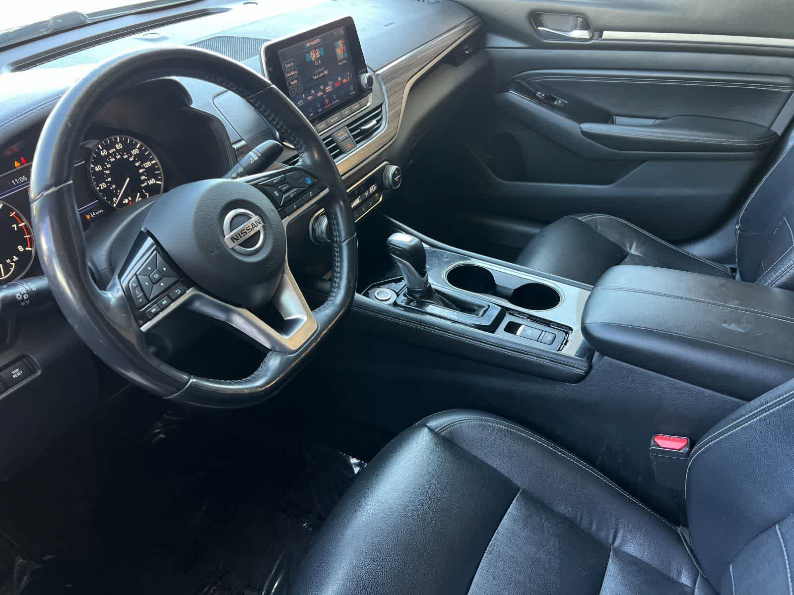 Used 2021 Nissan Altima 2.5 SL FWD image 12