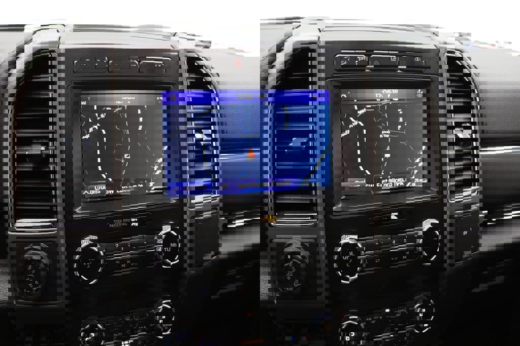 Used 2021 Ford Expedition Max XLT image 21