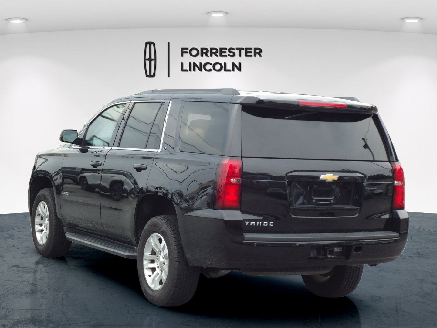 Used 2019 Chevrolet Tahoe LT AWD/4WD image 5