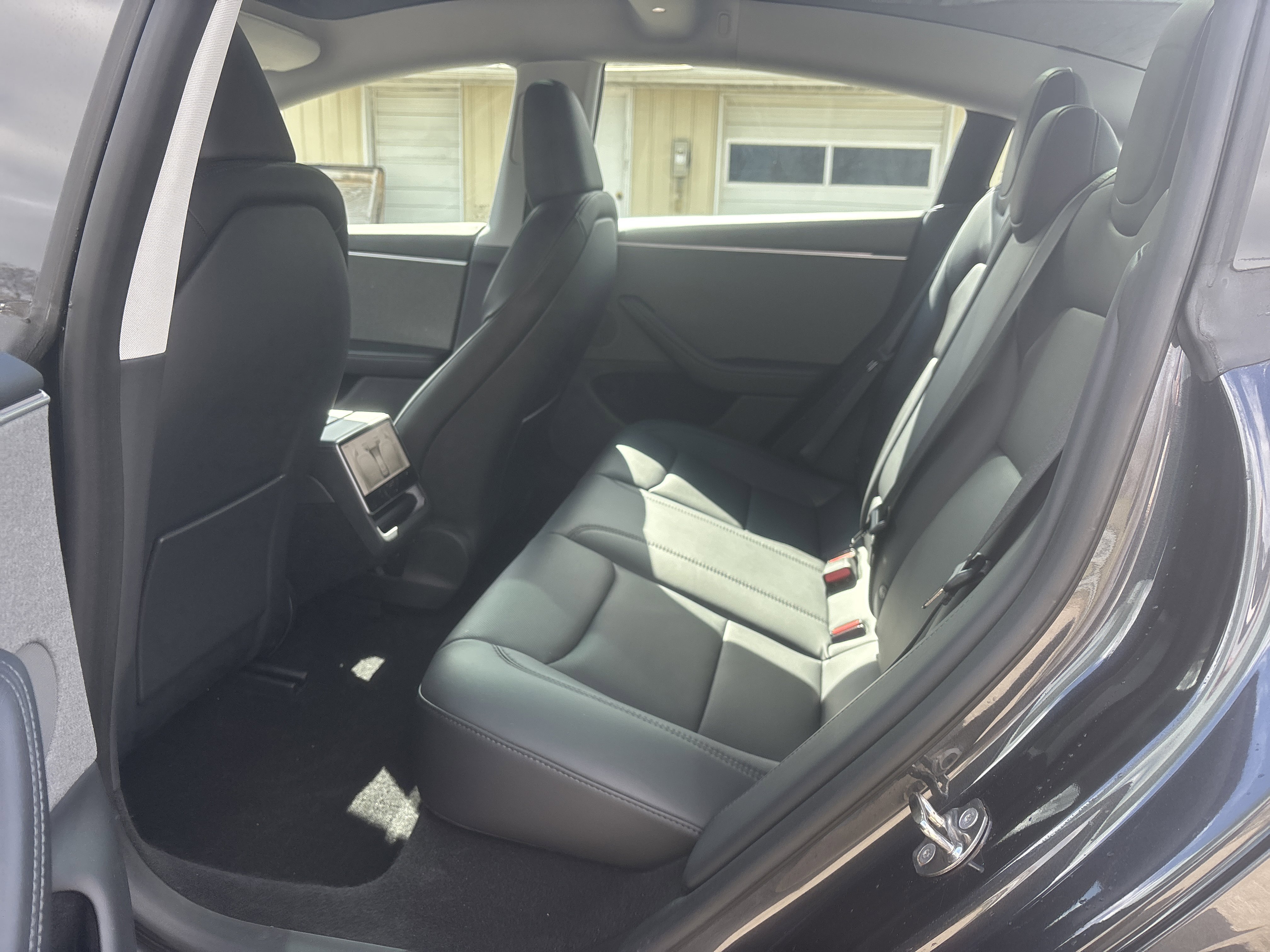 Used 2024 Tesla Model 3 Standard Range image 17