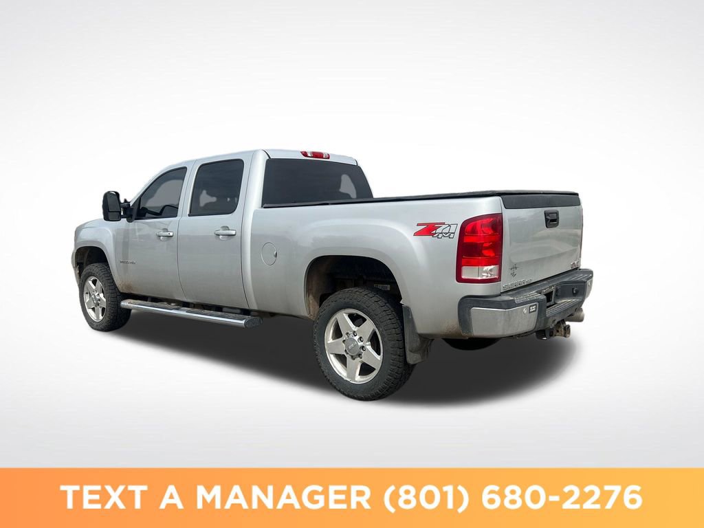 Used 2011 GMC Sierra 2500 SLT w/ SLT Convenience Package AWD/4WD image 3