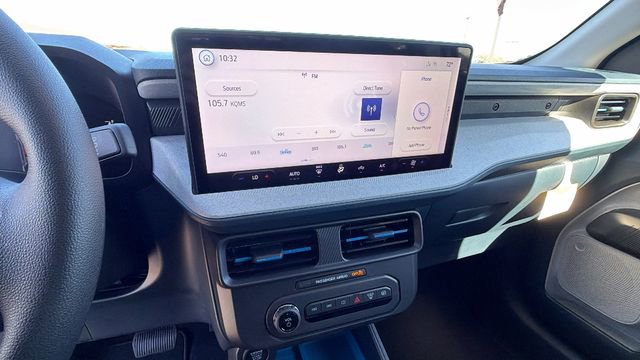 New 2026 Ford Maverick XLT image 25