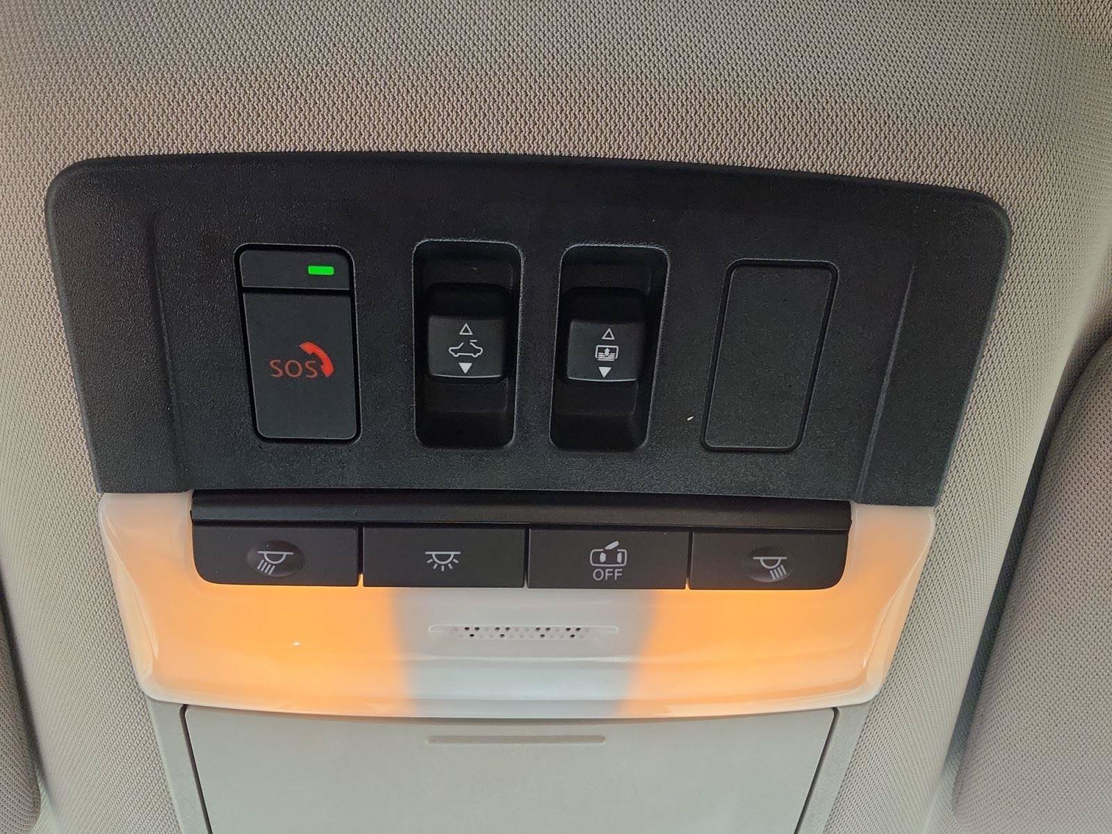 Used 2024 Nissan Pathfinder Platinum AWD/4WD image 17