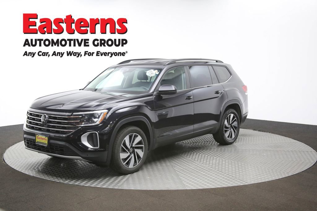 Used 2024 Volkswagen Atlas SE image 54