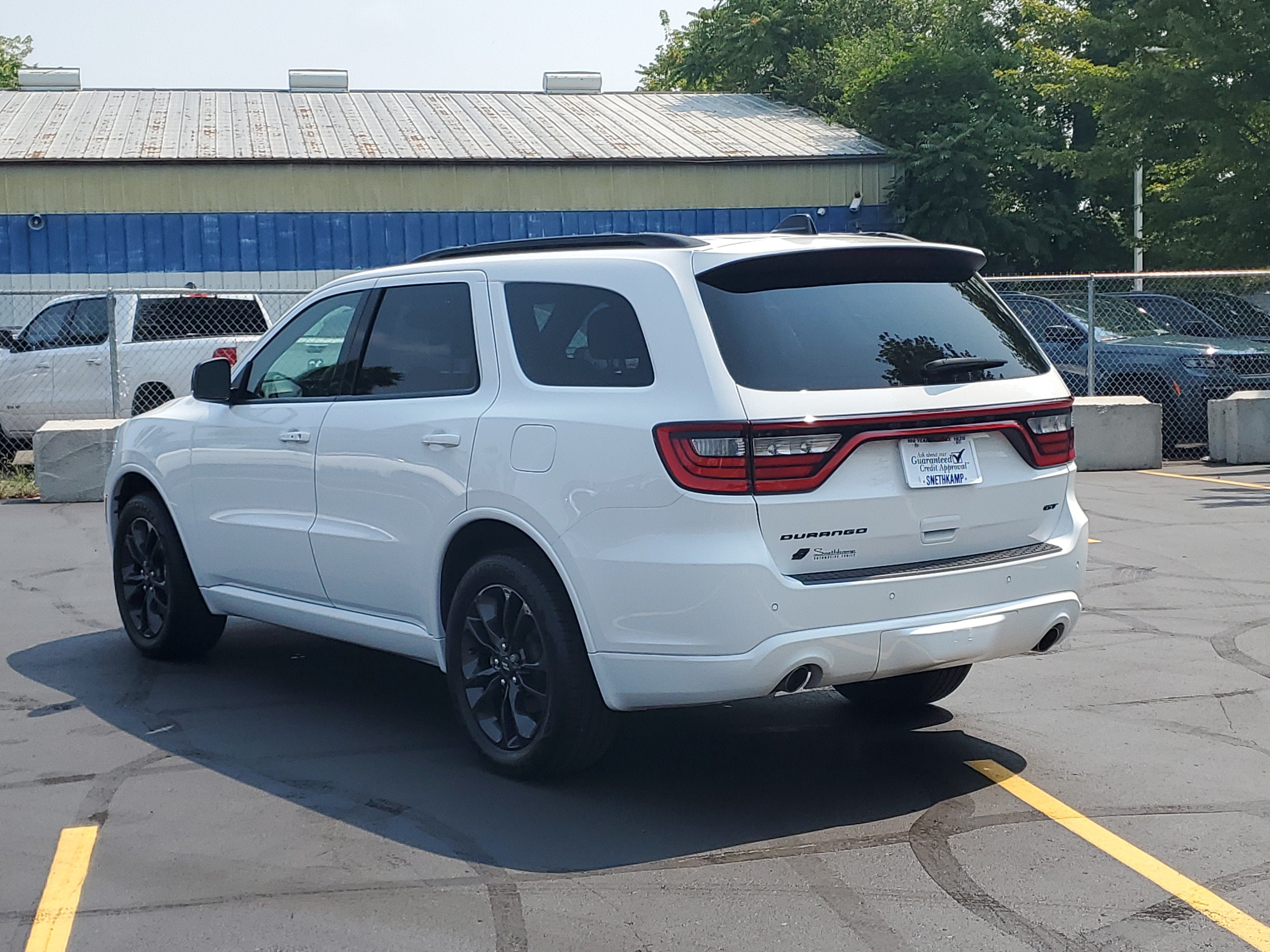 Certified 2023 Dodge Durango GT AWD/4WD image 3
