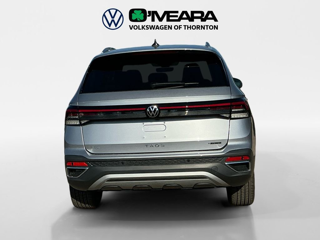 New 2025 Volkswagen Taos SEL image 4