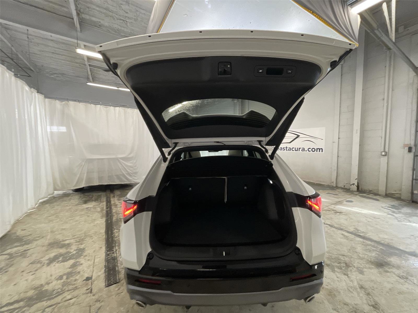 New 2026 Acura ADX A-Spec image 23