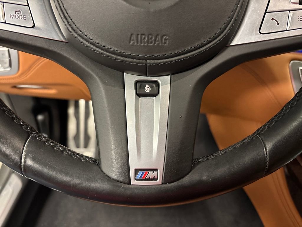 Used 2021 BMW 750i xDrive w/ Executive Package image 34