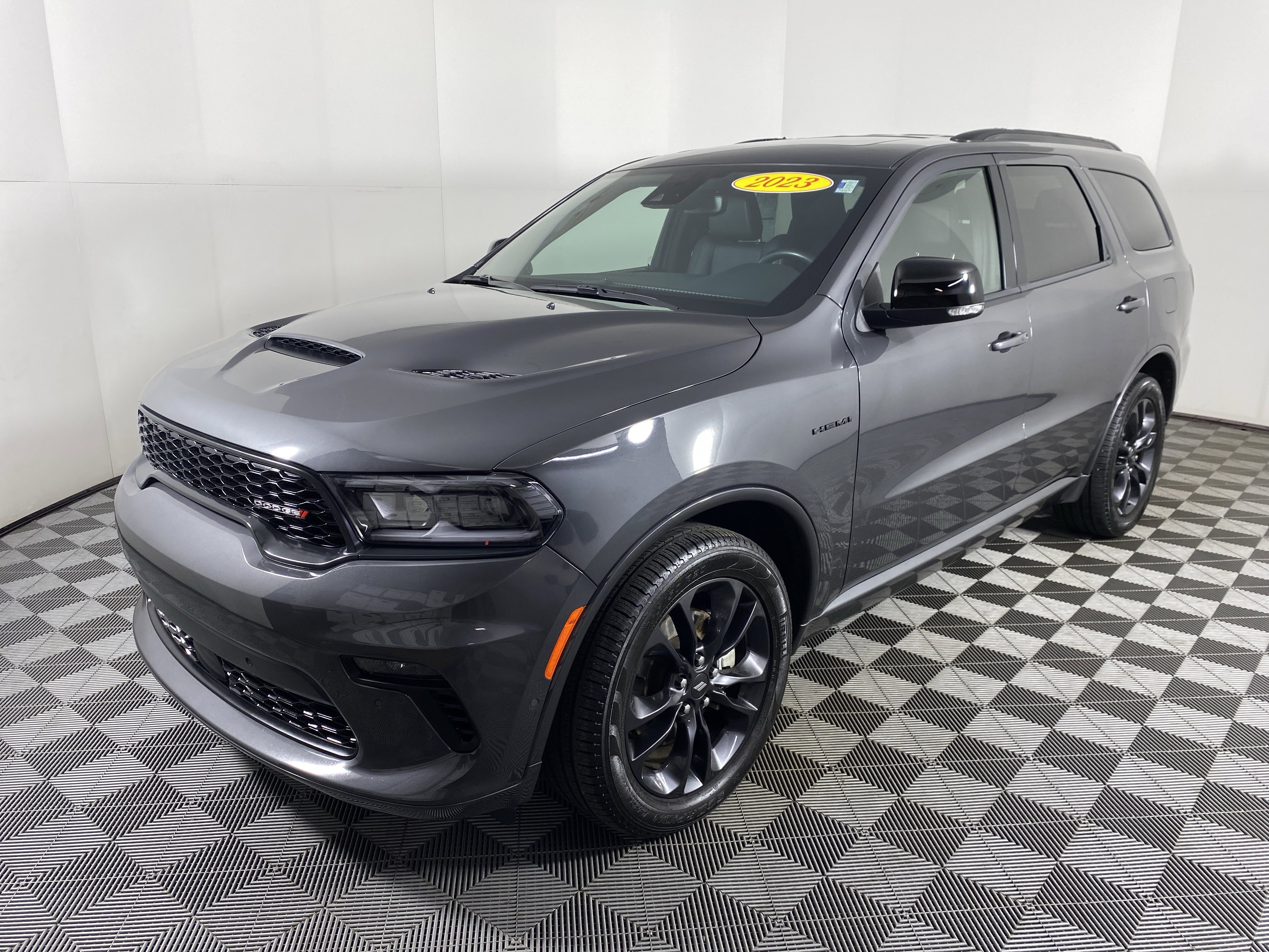 Used 2023 Dodge Durango R/T image 12