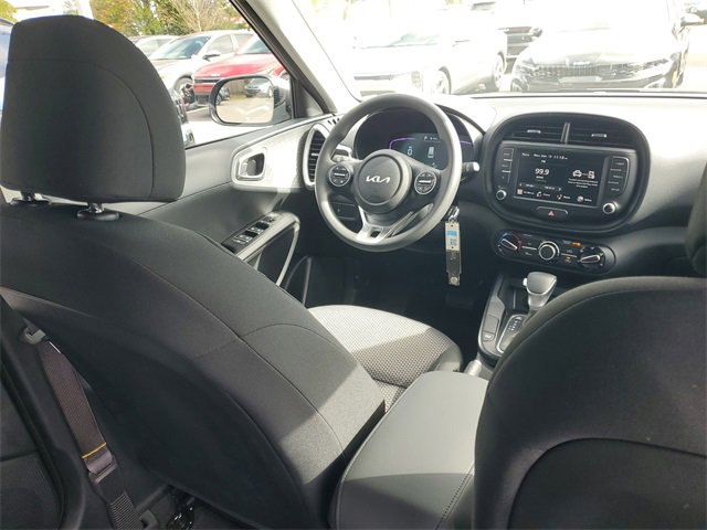 New 2025 Kia Soul LX image 13