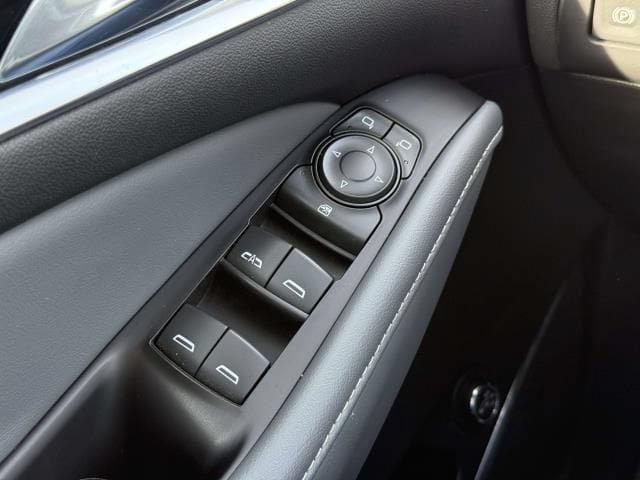 Used 2020 Buick Enclave Essence FWD image 19