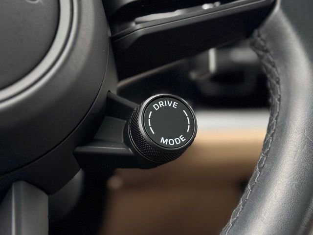 Certified 2024 Porsche Cayenne S image 24