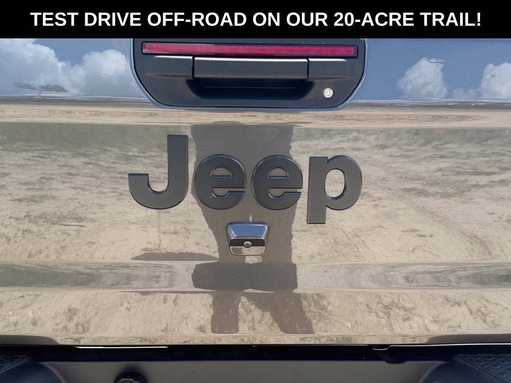 New 2026 Jeep Gladiator Sport AWD/4WD image 35