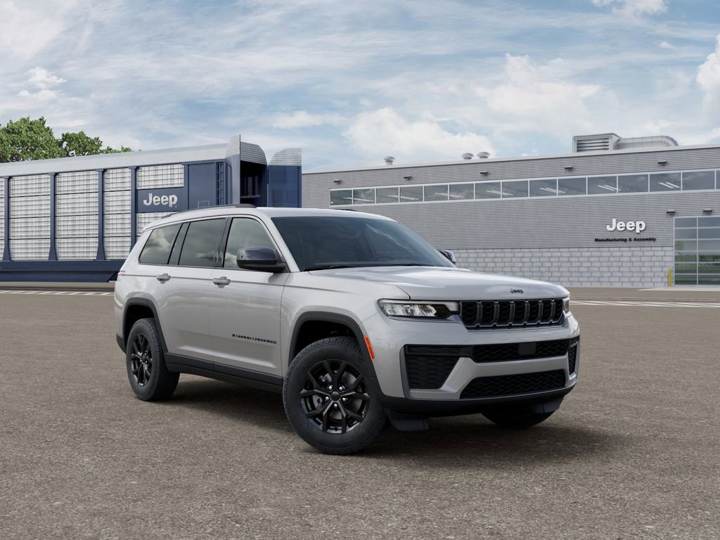 New 2026 Jeep Grand Cherokee L 2WD image 5