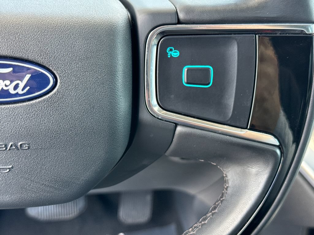 Certified 2025 Ford Expedition Platinum AWD/4WD image 18