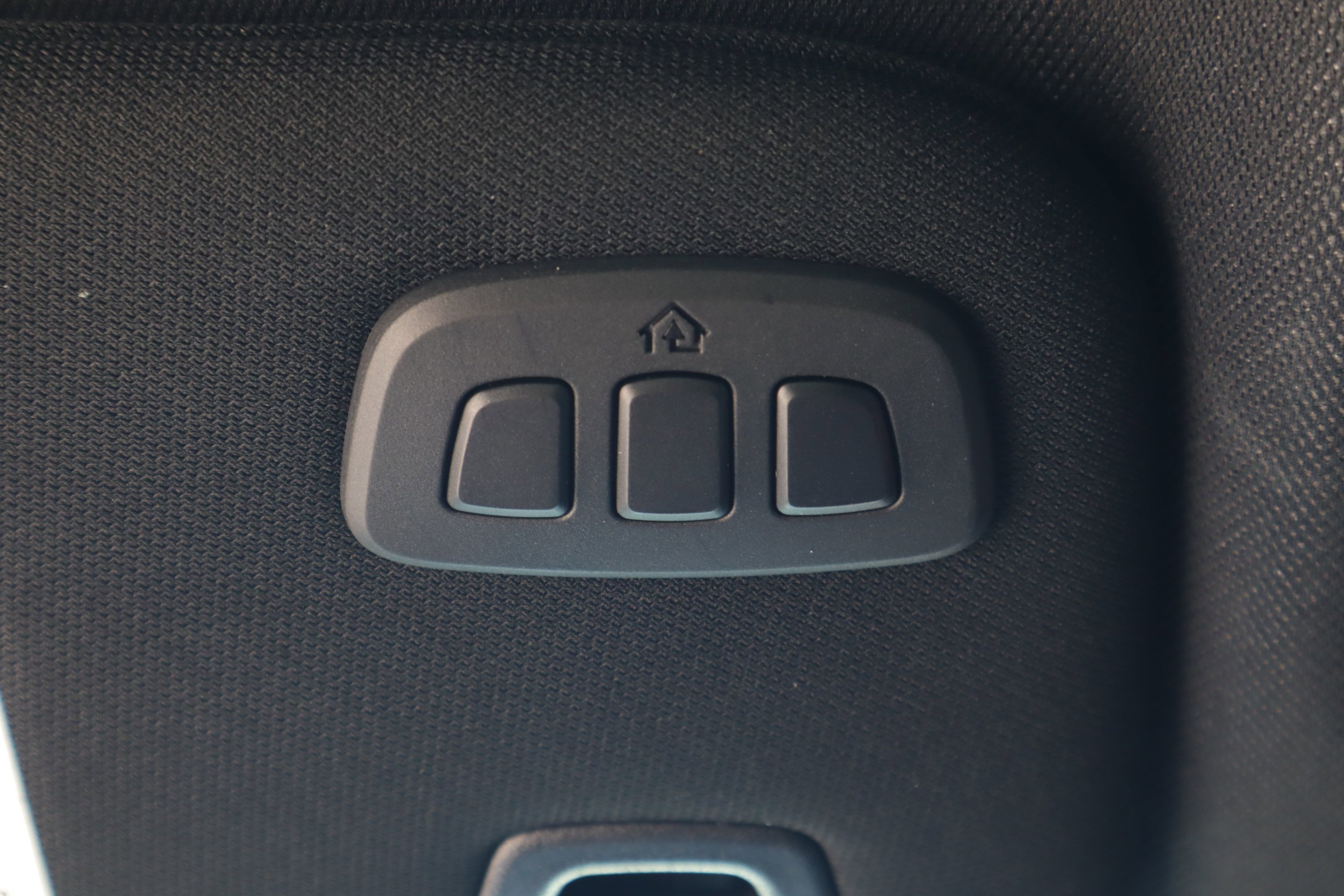 Used 2025 Ford Mustang Dark Horse image 23