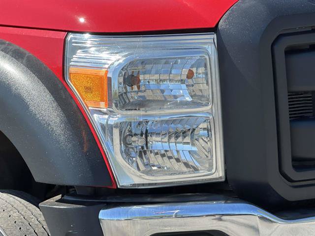 Used 2014 Ford F550 4x4 Regular Cab Super Duty image 42