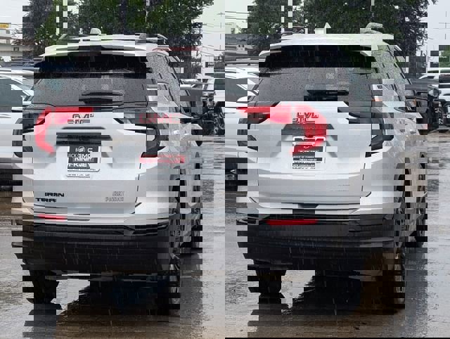 Certified 2021 GMC Terrain SLT w/ Elevation Edition FWD image 4