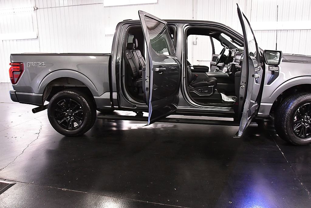 Used 2025 Ford F150 Platinum w/ Equipment Group 702A High image 40