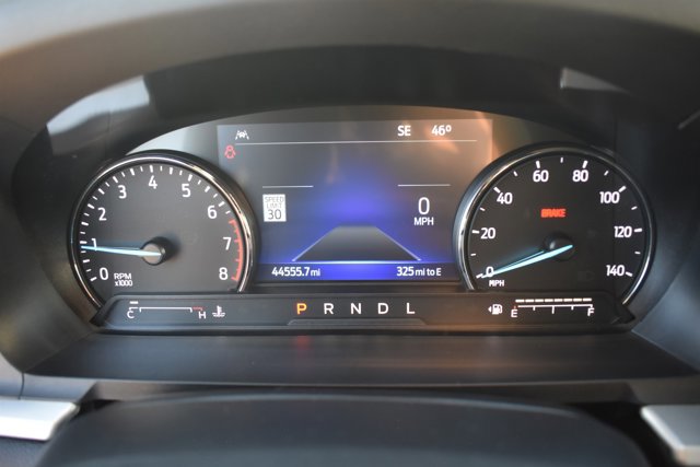 Used 2022 Ford Explorer XLT w/ Equipment Group 202A image 24