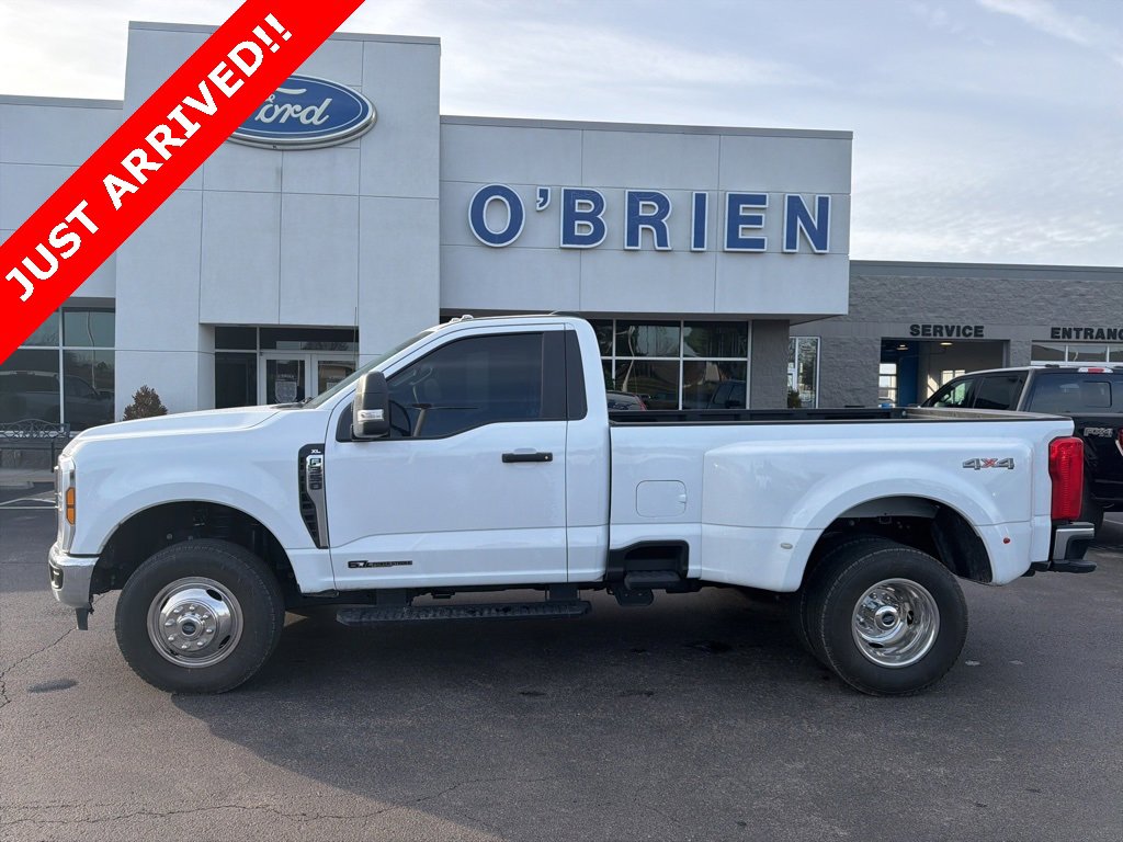 Used 2024 Ford F350 XL image 1