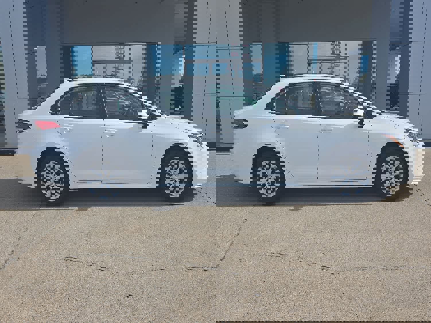 Used 2021 Toyota Corolla LE