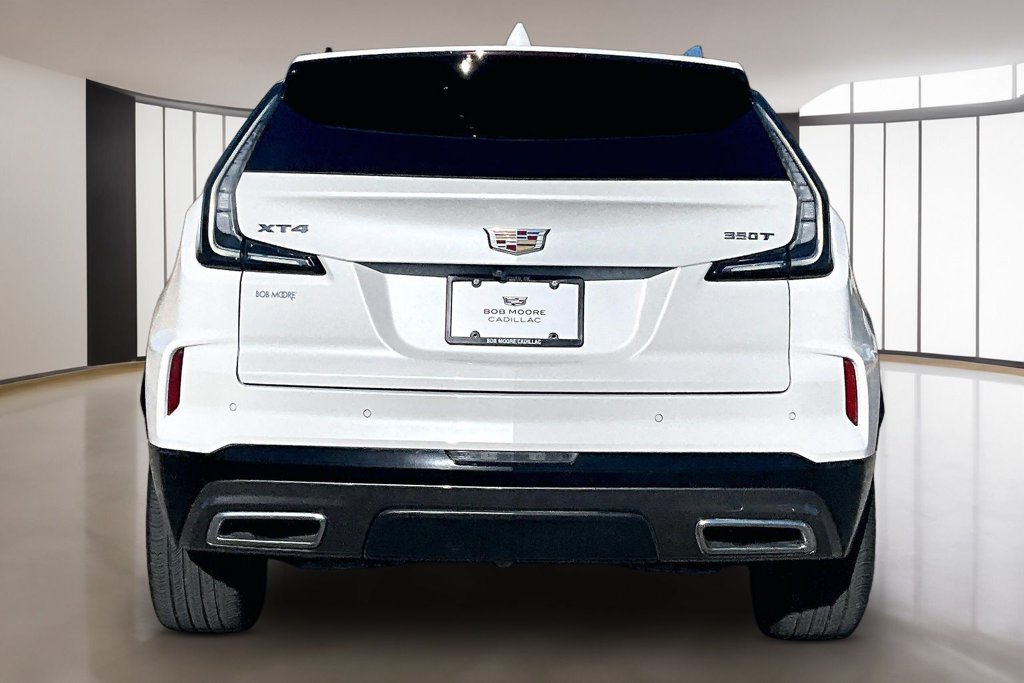 Used 2024 Cadillac XT4 Sport FWD image 4