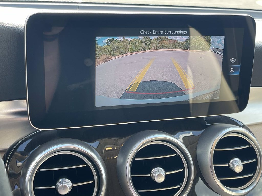 Used 2020 Mercedes-Benz GLC 300 image 33
