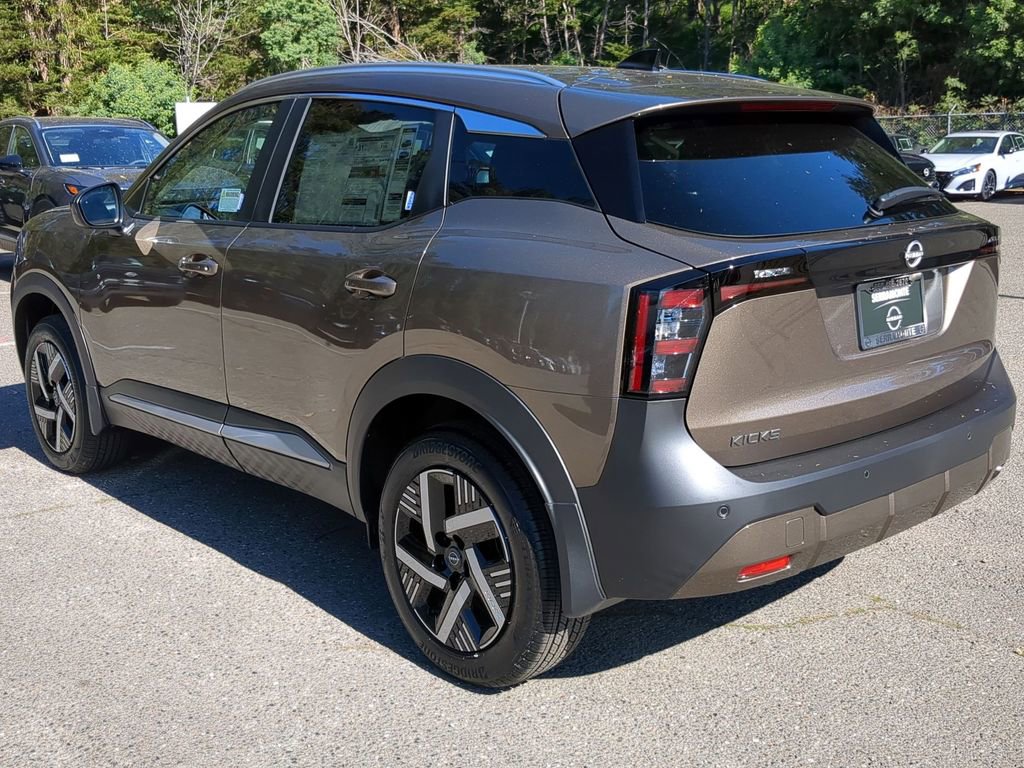New 2026 Nissan Kicks SV image 7