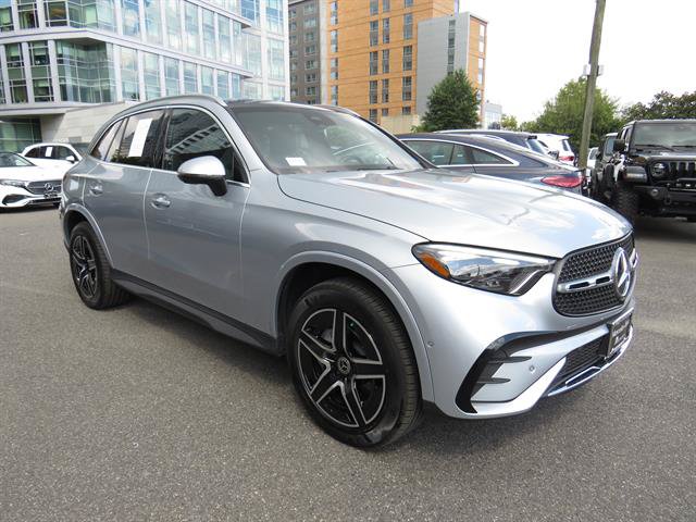 Used 2026 Mercedes-Benz GLC 300 4MATIC image 5
