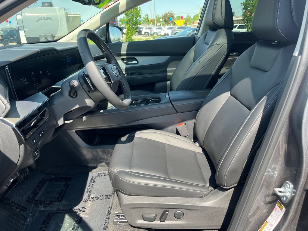 Used 2025 Nissan Murano SL AWD/4WD image 20