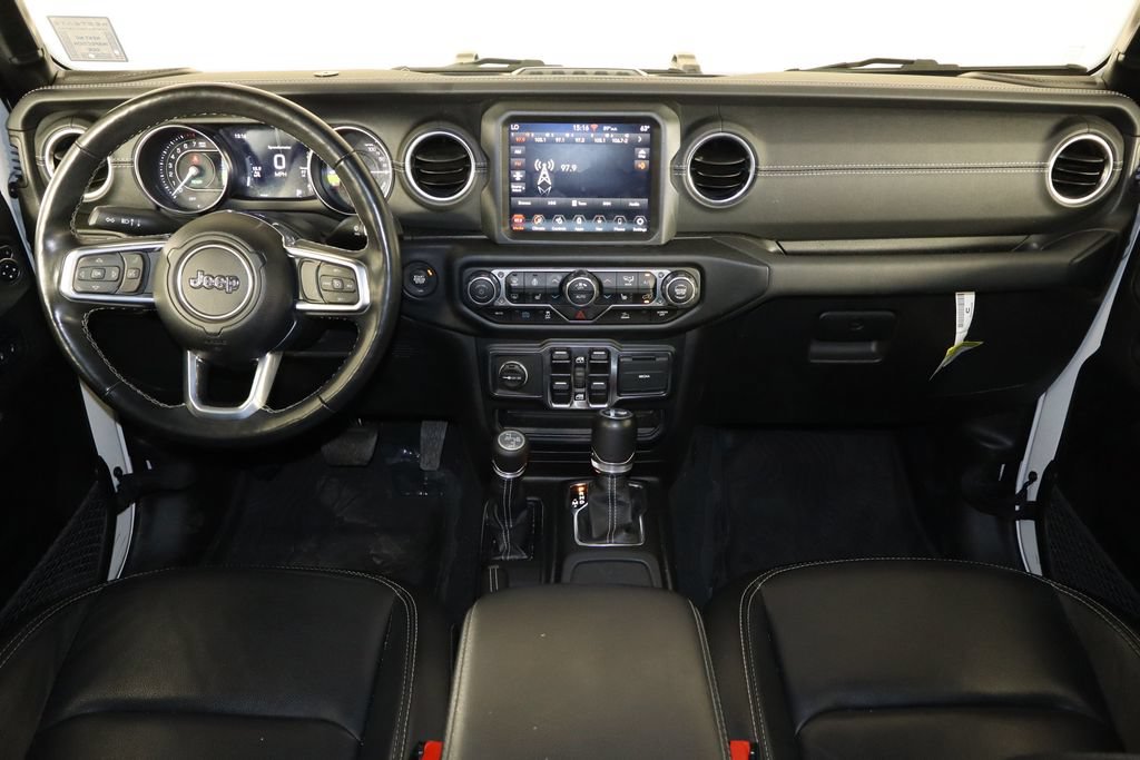 Used 2023 Jeep Wrangler Unlimited Sahara w/ Cold Weather Group AWD/4WD image 13
