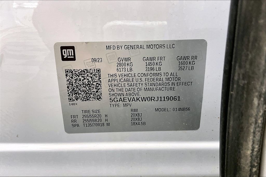 Used 2024 Buick Enclave Essence w/ Experience Buick Package AWD/4WD image 36