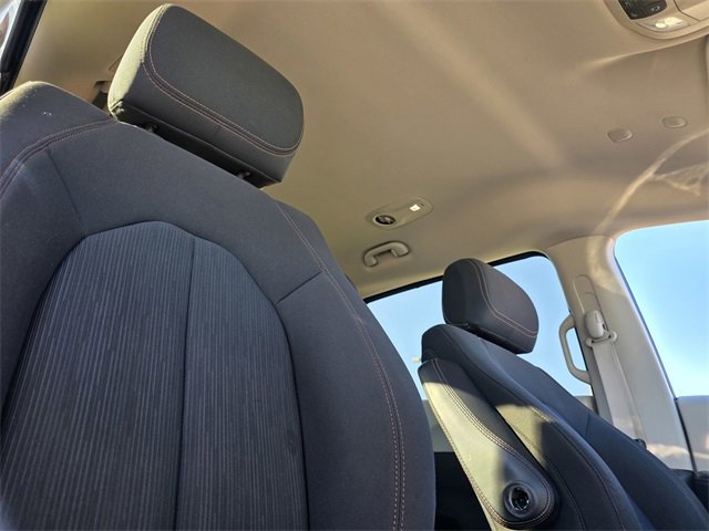 Used 2020 Chrysler Pacifica Touring image 18