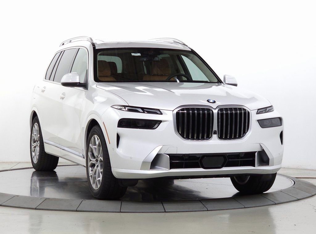 New 2026 BMW X7 xDrive40i video 1