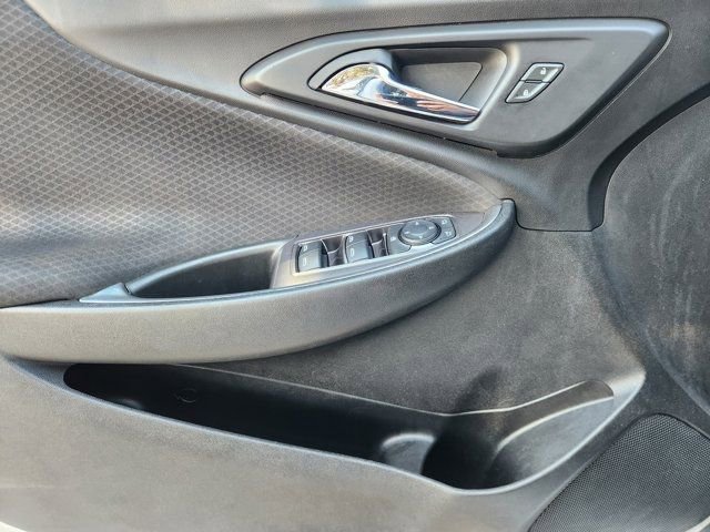 Used 2020 Chevrolet Malibu LT image 25