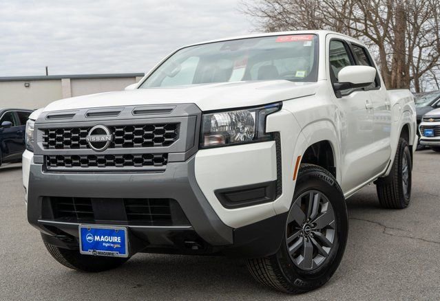 Certified 2025 Nissan Frontier SV