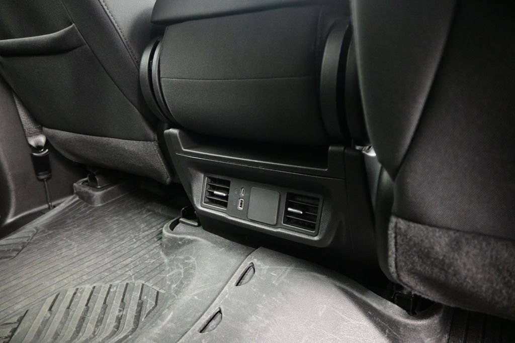 Used 2025 Chevrolet Silverado 1500 Custom Trail Boss w/ LPO, Dark Essentials Package AWD/4WD image 24