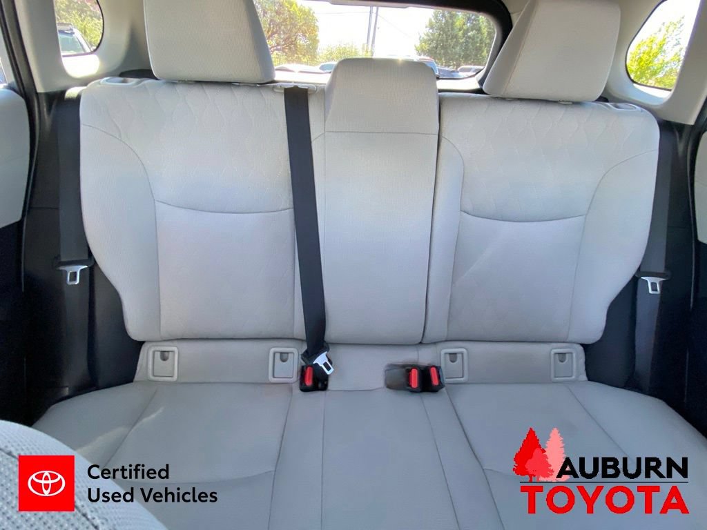 Certified 2024 Toyota Corolla Cross LE AWD/4WD image 21